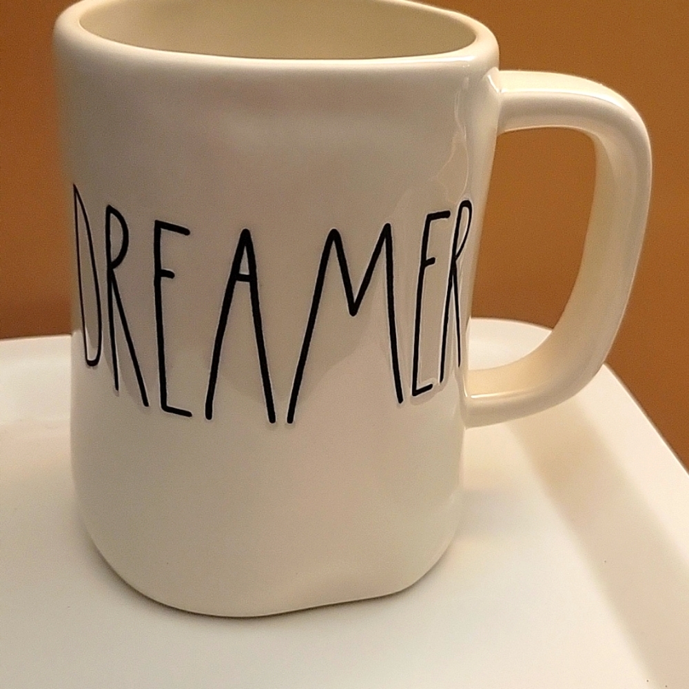 Rae dunn dreamer mug New